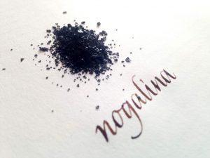 Tinta basica para practicar caligrafia: nogalina